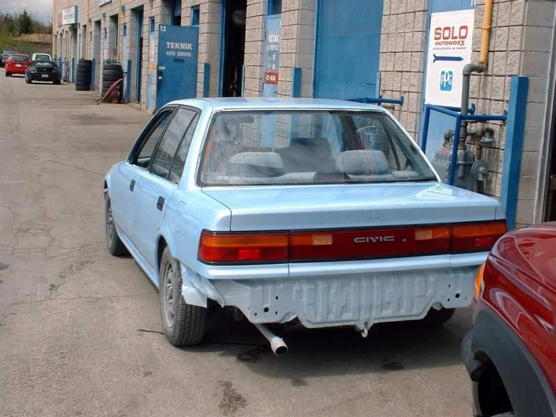 Toms 1991 4 doorr civic project 061.jpg